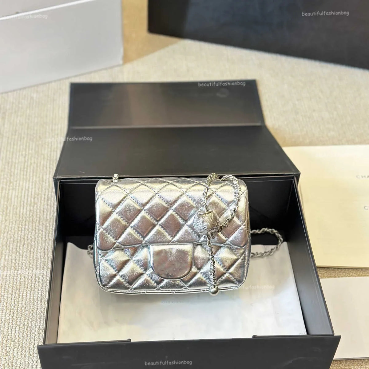 New 2025 Color Designer Shopping Crossbody Diamond Lattice Soft Shoulder Bag Gold Ball Woc Chain Flap Leather Cowhide Hasp Belts
