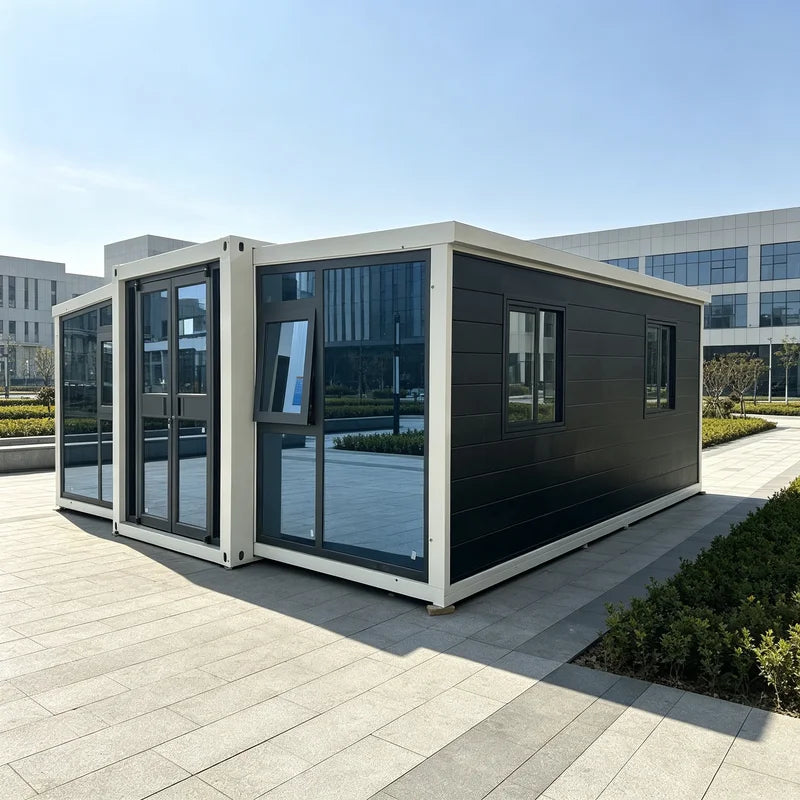 Container House Portable Steel 40ft Unit for Beach Cabin Modular Tiny Home